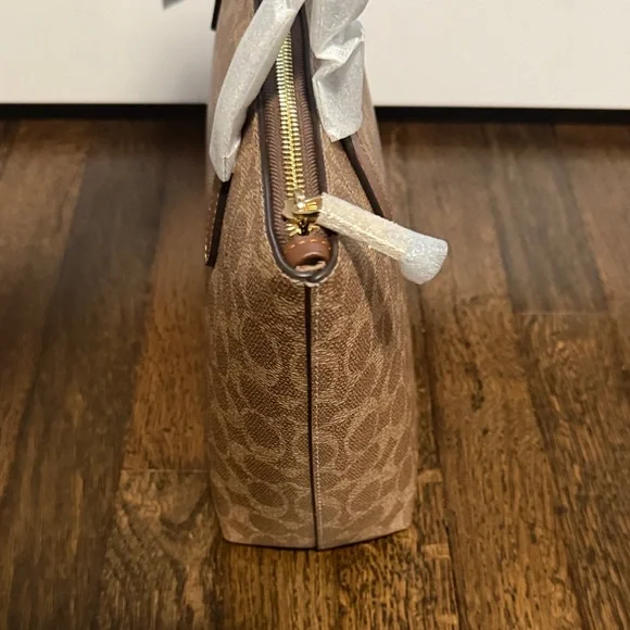 Coach Brown Signature Fiona Tote Bag - Picture 3 of 4